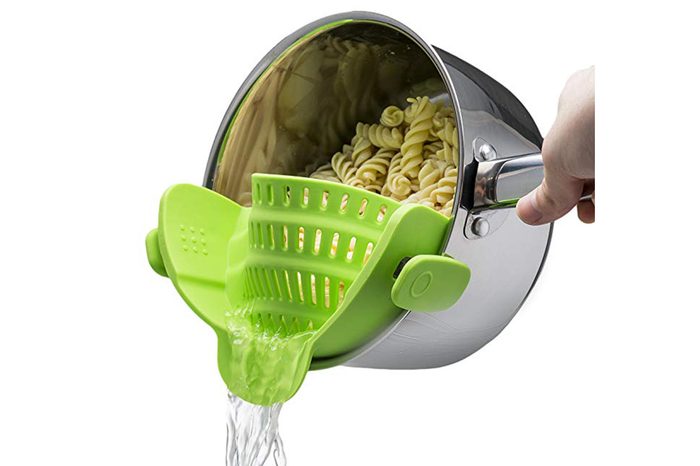 5-Clip-on-strainer