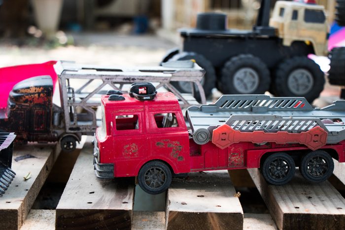 toy car track