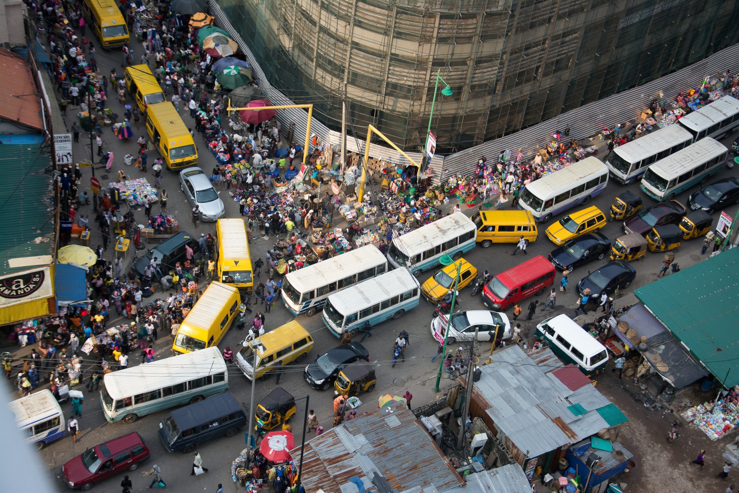 BUSY NIGERIAN MARKET LAGOS, NIGERIA