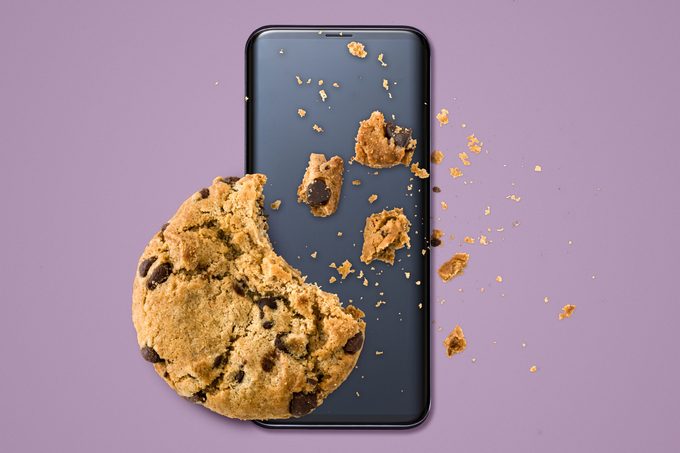 How to Clear Cookies on iPhone and Android—and Why You Should