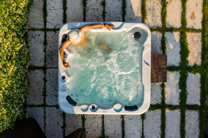 When Is the Best Time to Buy a Hot Tub?