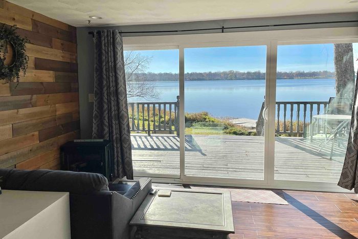 Illinois Round Lake Getaway Retreat Via Airbnb.com