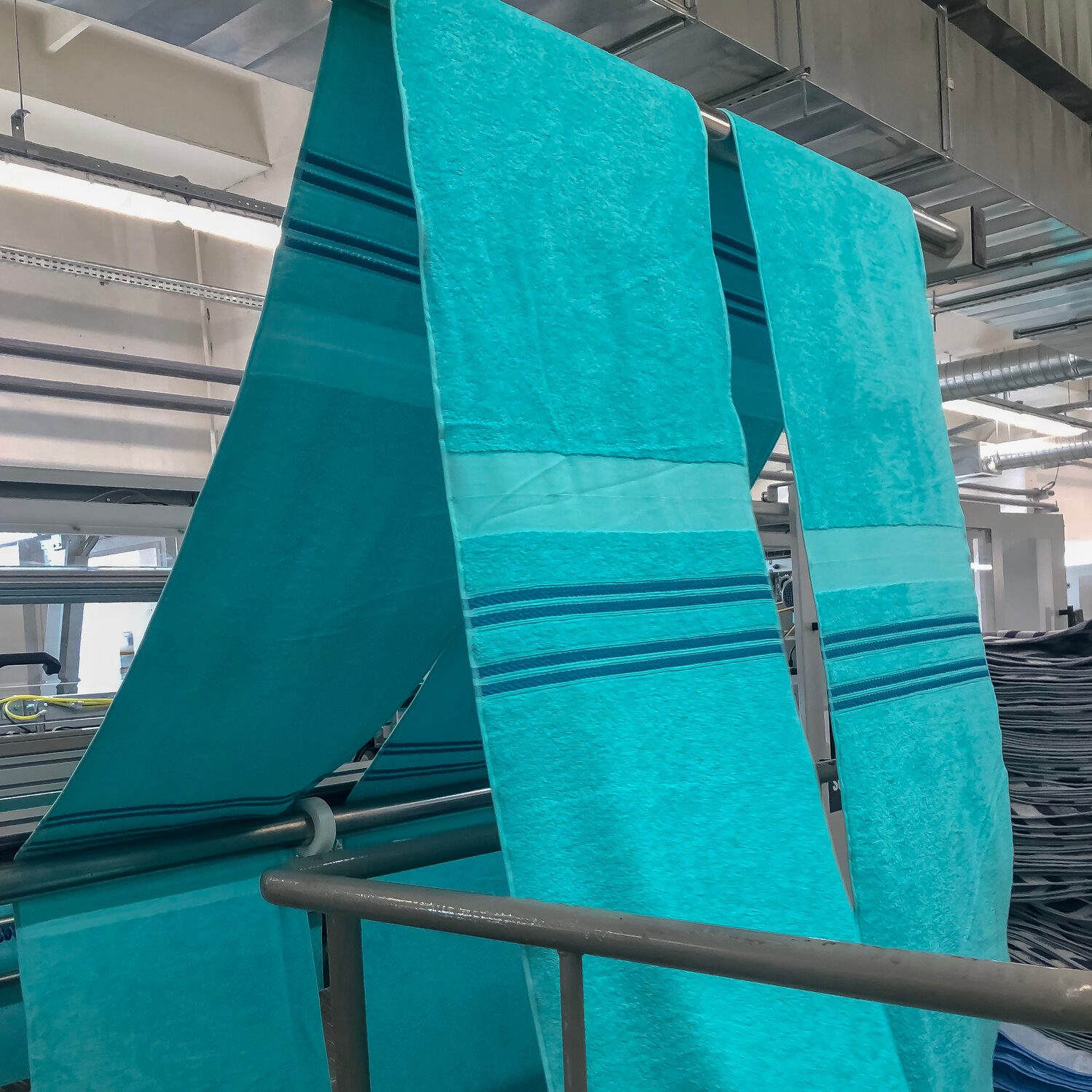 Production of blue towel on textile manufacture